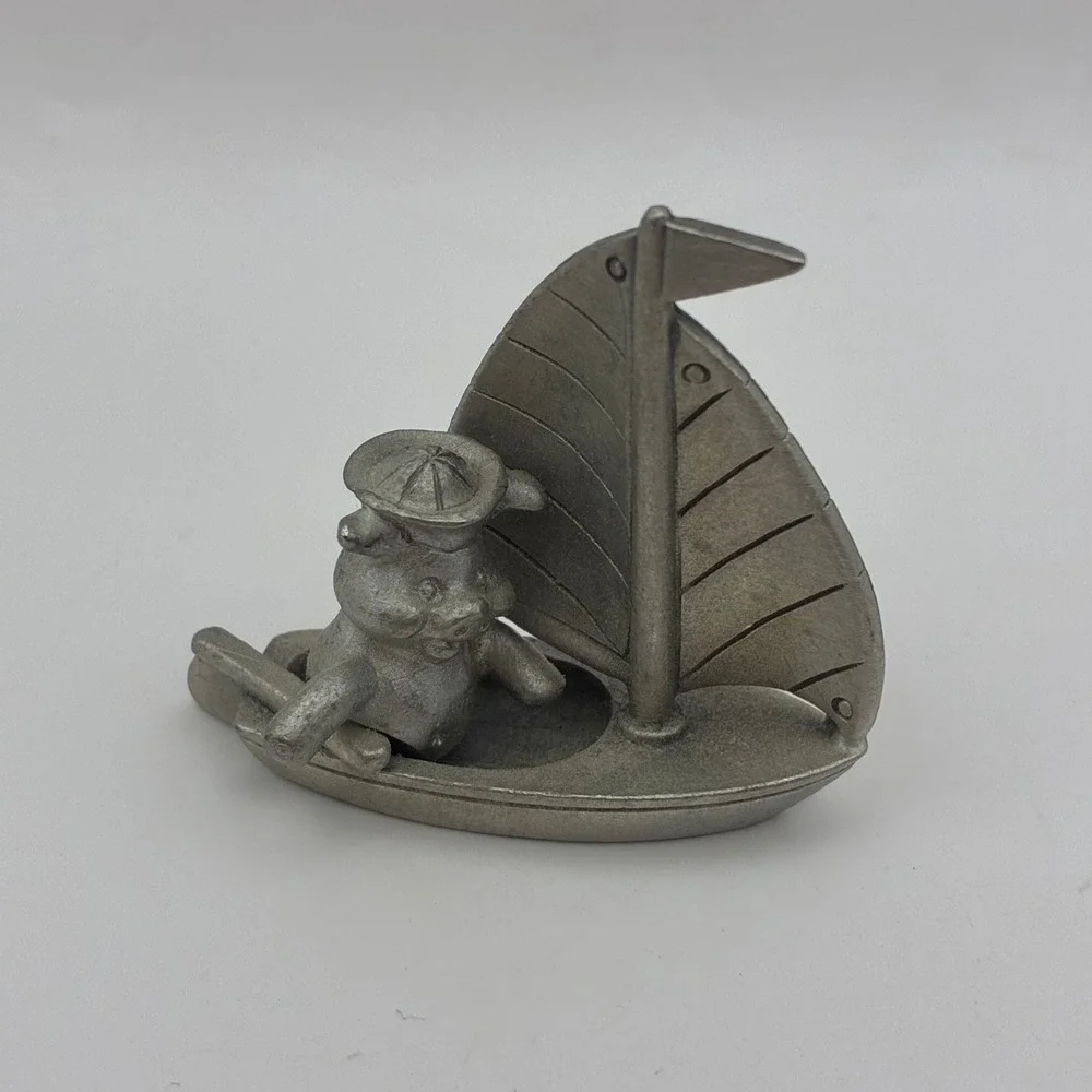 Vintage 1988 Spoontiques Pewter Pig Sailor Sailboat Figurine PP752